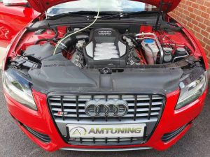 Read more about the article Audi S4 Hydrogen Engine Clean